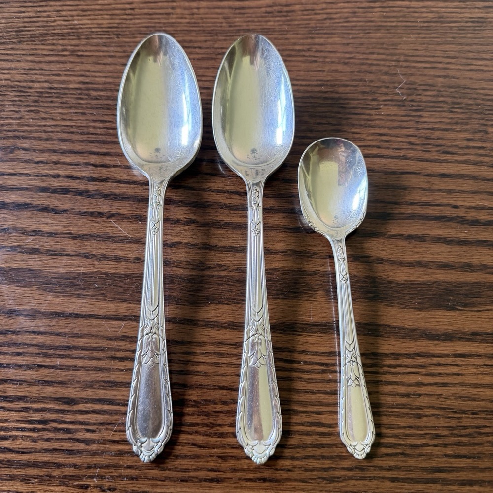 Vtg HOLMES & EDWARDS 1932 Masterpiece Silverplate 2 Serving Spoons 1 Sugar Spoon